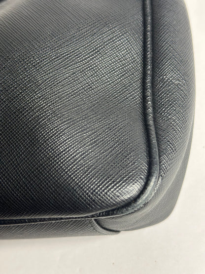 Pre-owned Prada black Saffiano leather re-edition, Crossbody