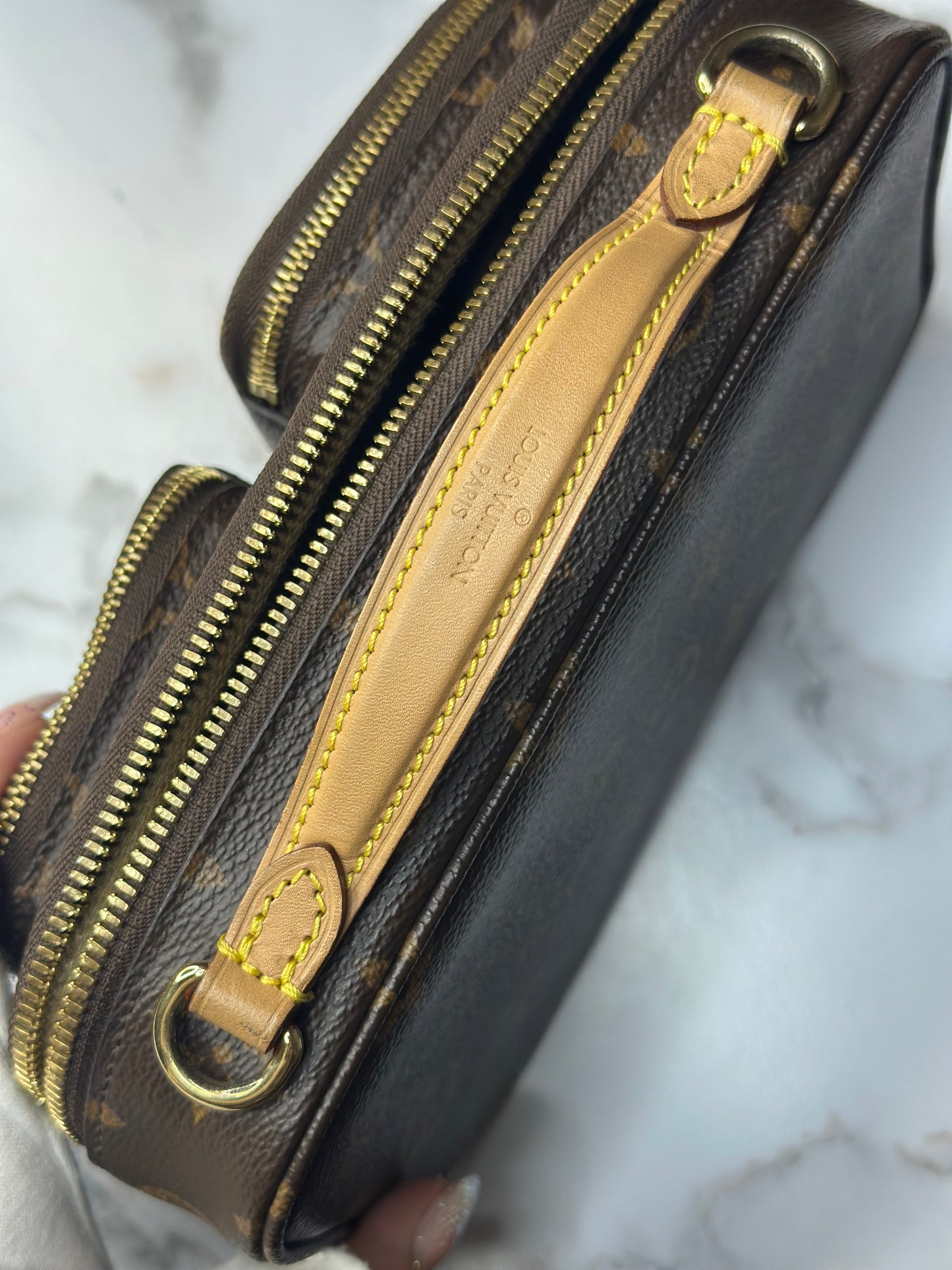 Pre-owned Louis Vuitton monogram canvas utility Crossbody full set