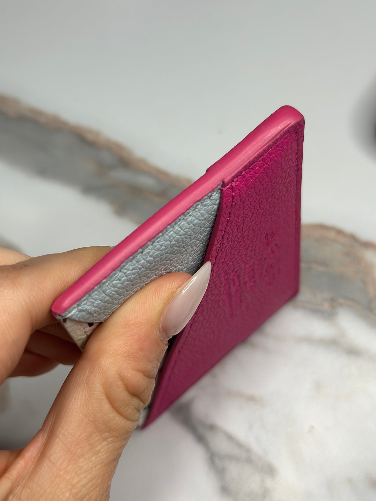 Pre-owned Louis Vuitton x Takashi Murakami Criss-Cross Card Holder in Kawaii Pink