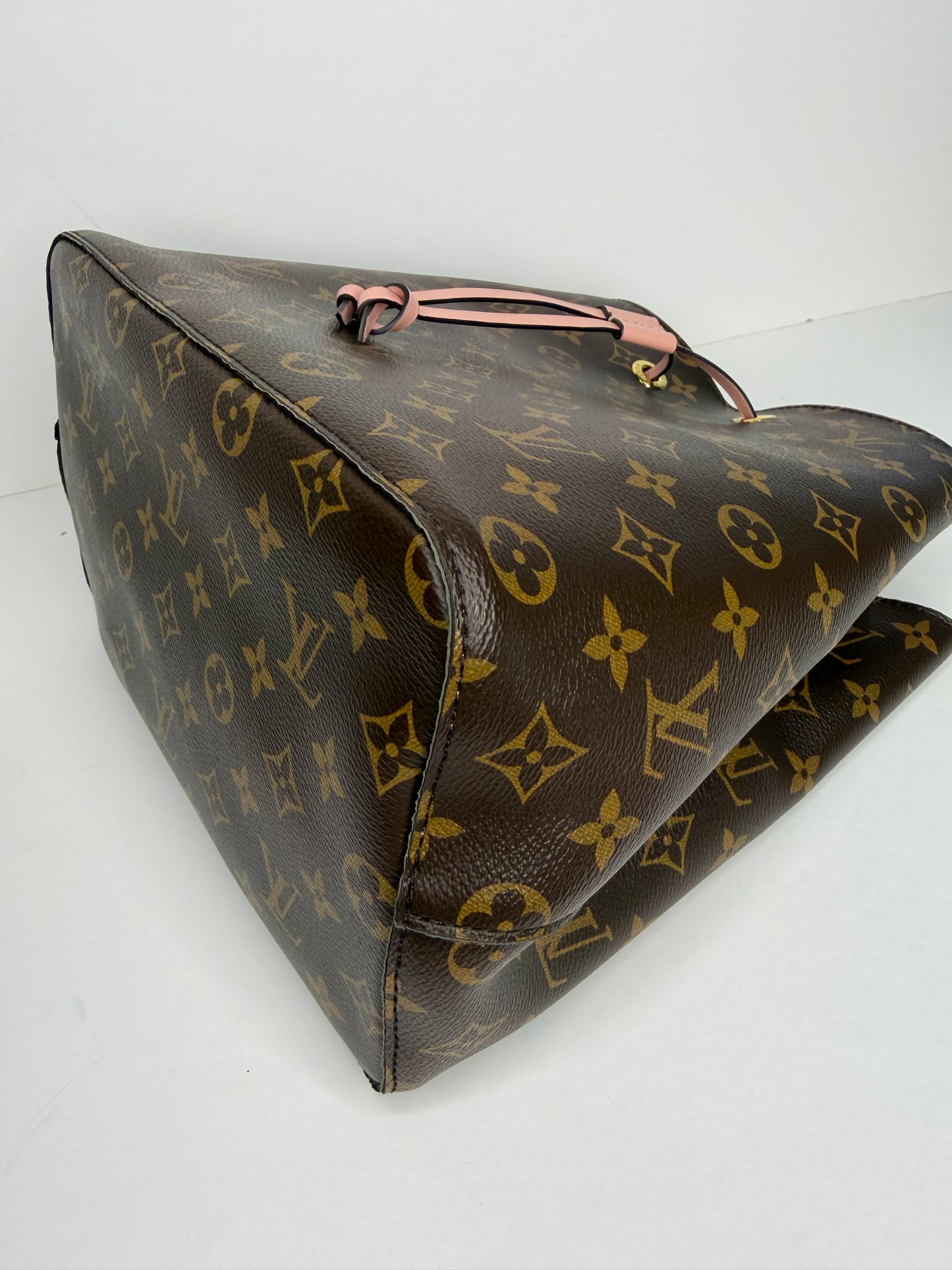 Pre-owned Louis Vuitton monogram canvas Neo Noe two way tote