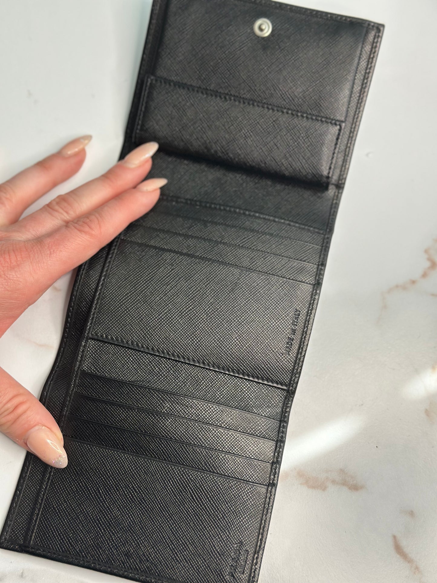 Pre-owned Prada black Saffiano leather bifold wallet