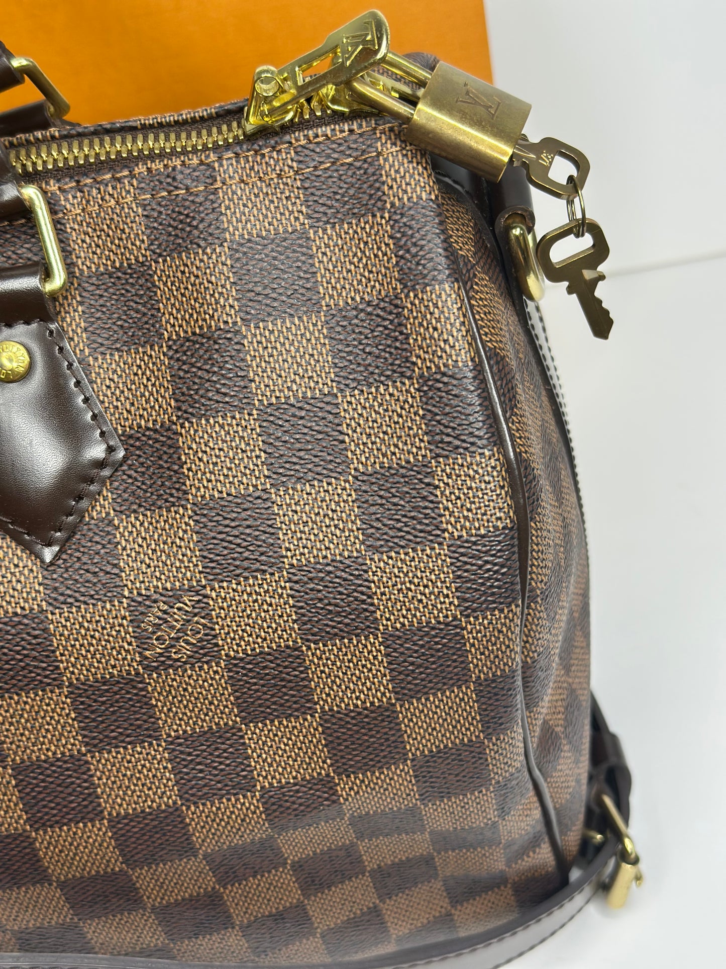 Pre-owned Louis Vuitton Damier Ebene Canvas speedy 30 bandolier crossbody