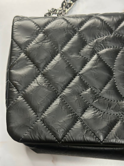 Pre-owned Chanel CC waxed calfskin leather rock and chain collection shoulder bag