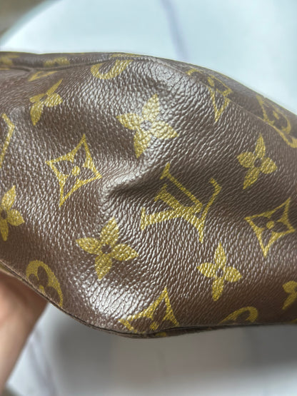Pre-owned Louis Vuitton monogram canvas trousse 28 toiletry bag