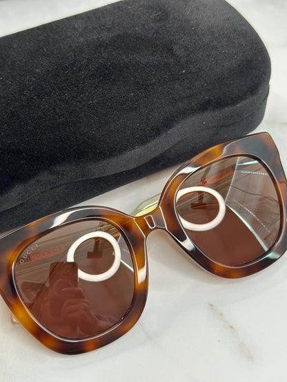 Pre-owned Gucci tortise oversized cat eye sunglasses