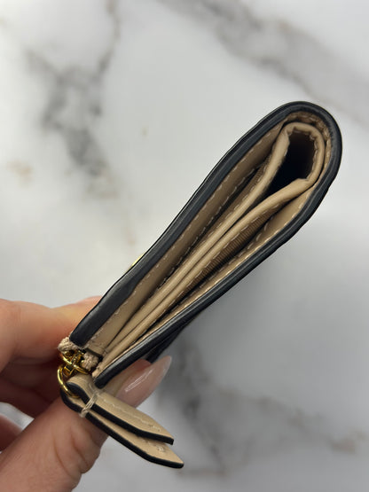 Pre-owned Gucci beige Guccissima compact wallet