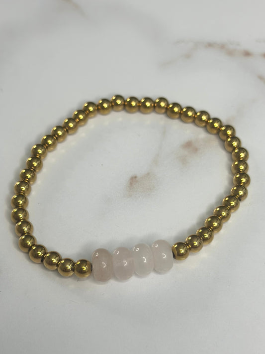 White beaded stretch bracelet
