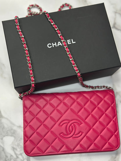 Pre-owned Chanel hot pink quilted caviar wallet on chain