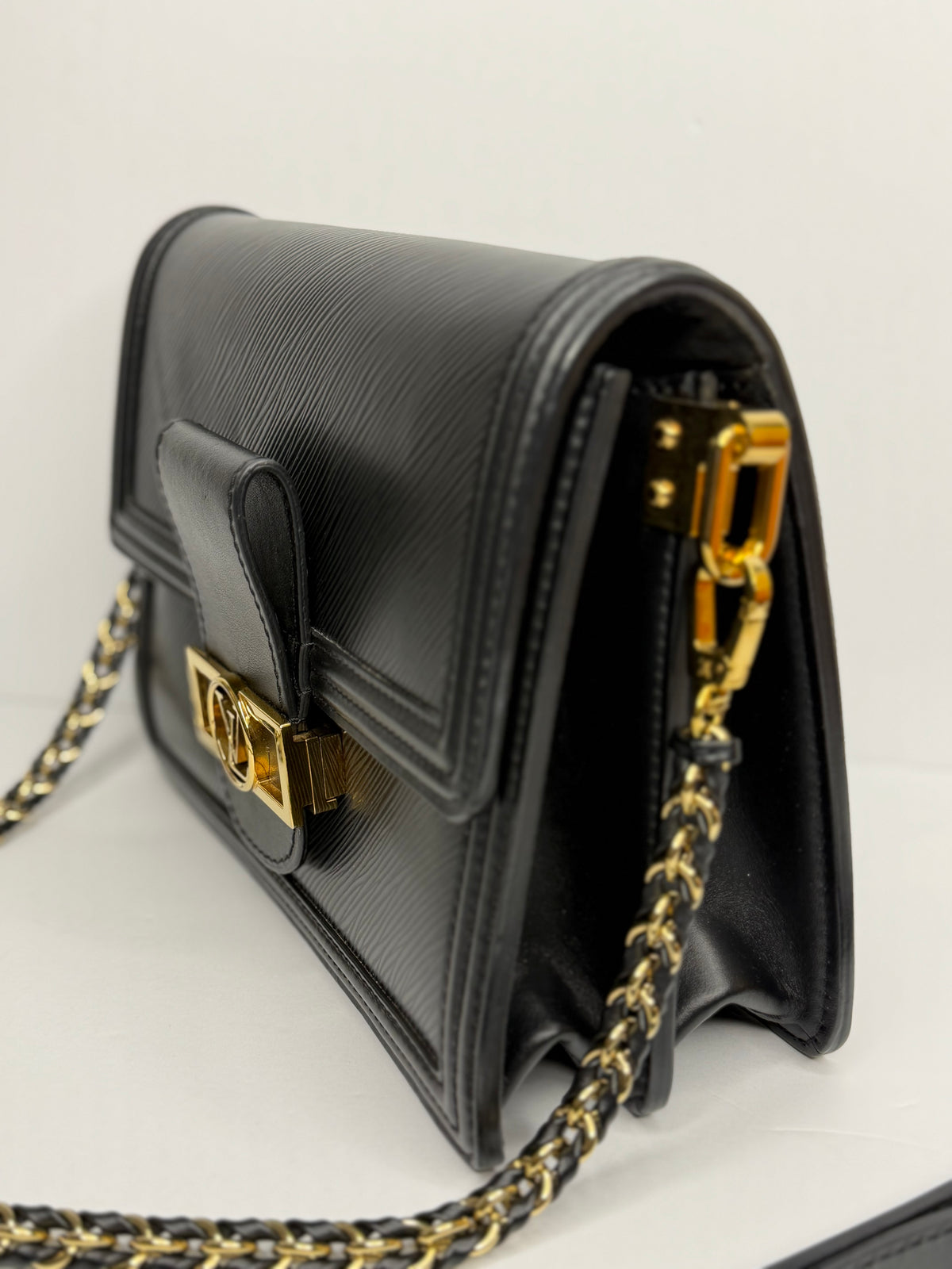 Pre-owned Louis Vuitton EPl leather Daphine MM Crossbody