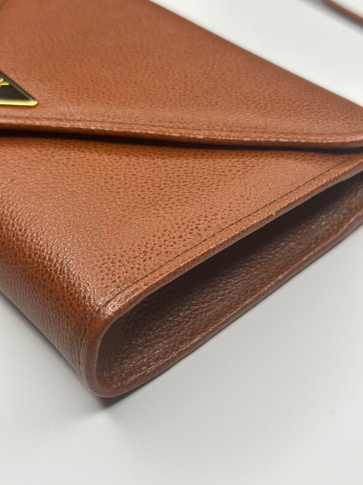 Pre-owned Yves Saint Laurent vintage envelope crossbody cognac leather