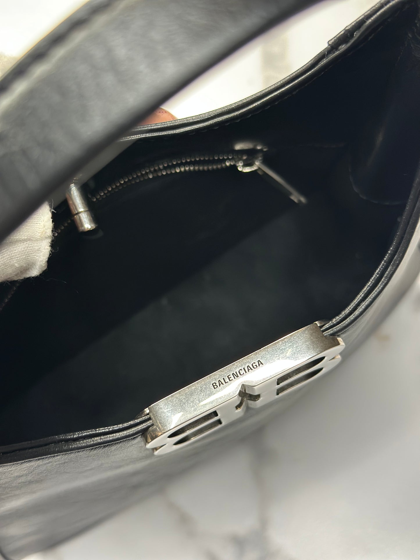 Pre-owned Balenciaga BB Soft small hobo bag in smooth leather with silver-tone hardware