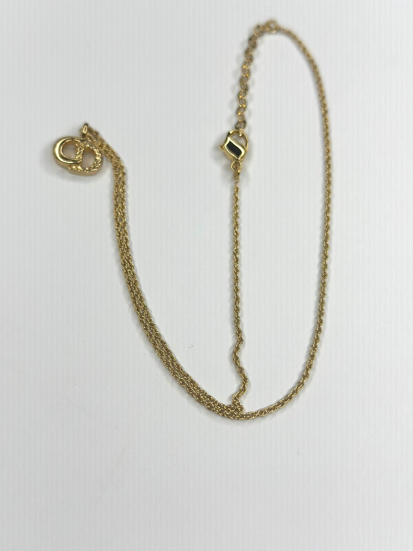 Pre-owned Christian Dior CD gold pendant necklace