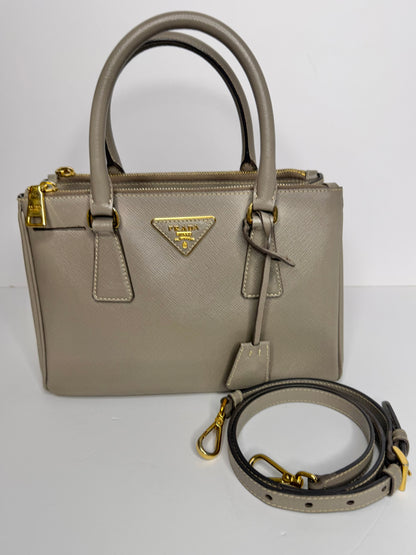 Pre-owned Prada Saffiano leather small two way tote