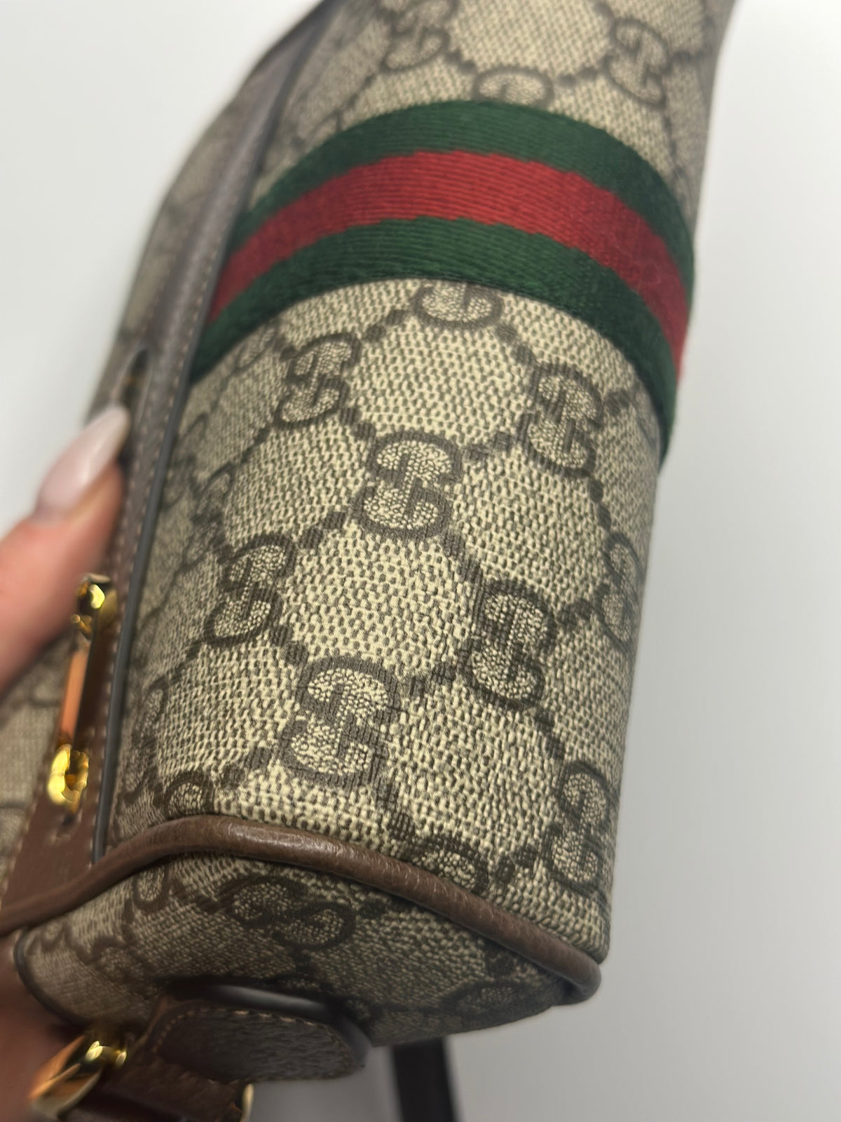 Pre-owned Gucci GG supreme canvas mini crossbody