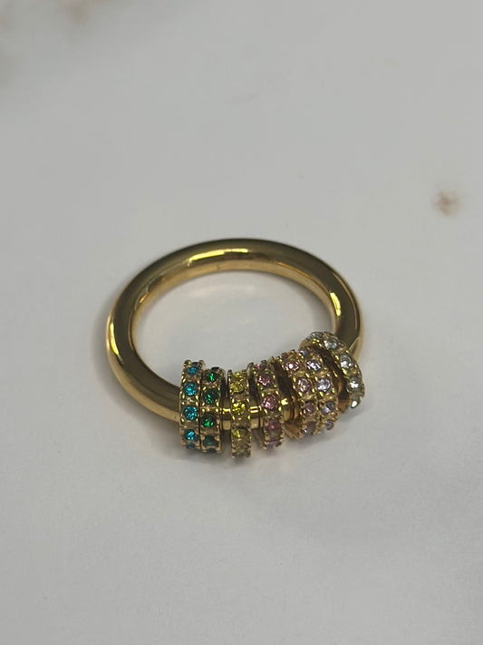 Multicolor stone ring